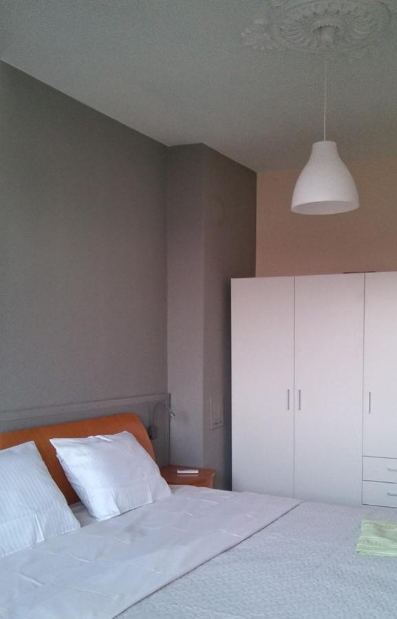 Dima Apartment Veliko Tŭrnovo Eksteriør bilde