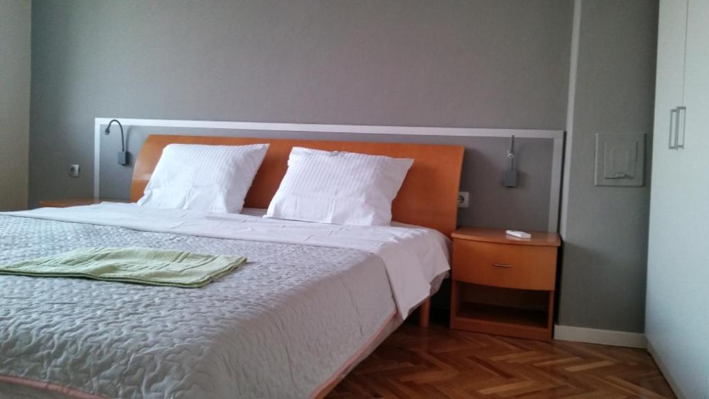 Dima Apartment Veliko Tŭrnovo Eksteriør bilde