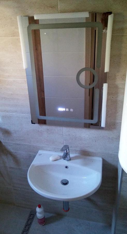 Dima Apartment Veliko Tŭrnovo Eksteriør bilde
